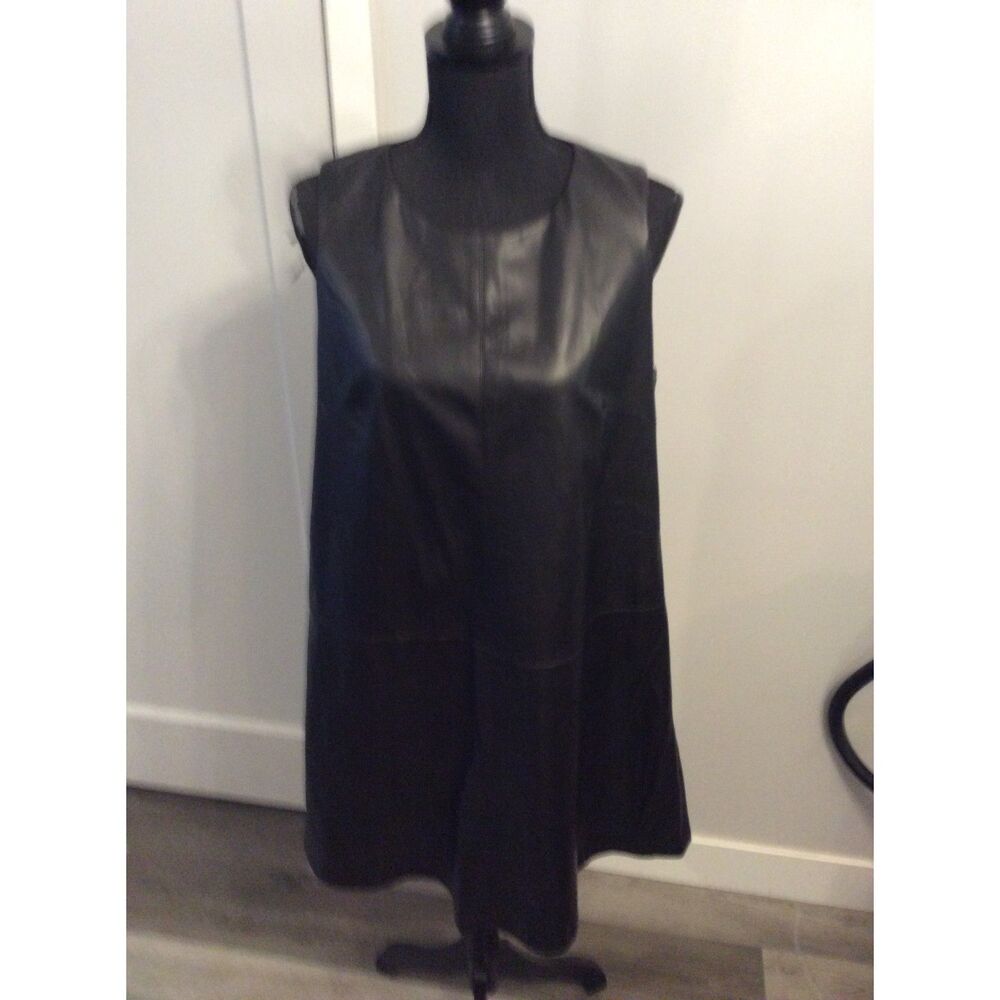 New NWT Size 10 Calvin Klein Black sleeveless Jumper Dress
